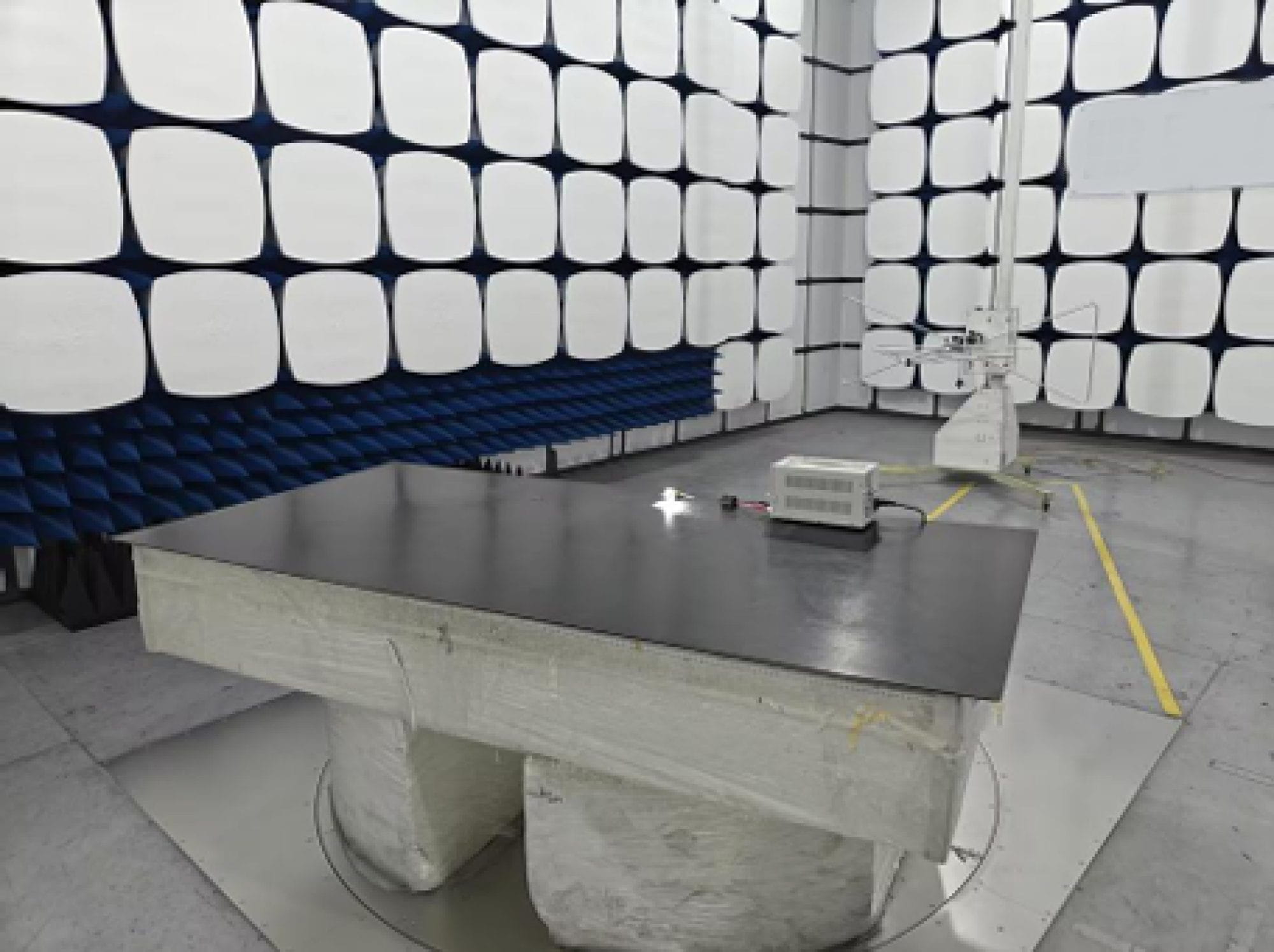 Żarówka LED HIR2 MAGALL X PRO 1 do 1 test świecenia rzeczywista barwa światła 5500K